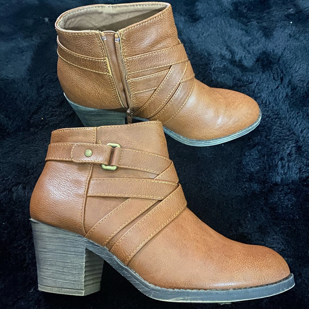 Brown ankle boots with heel🖤🍁